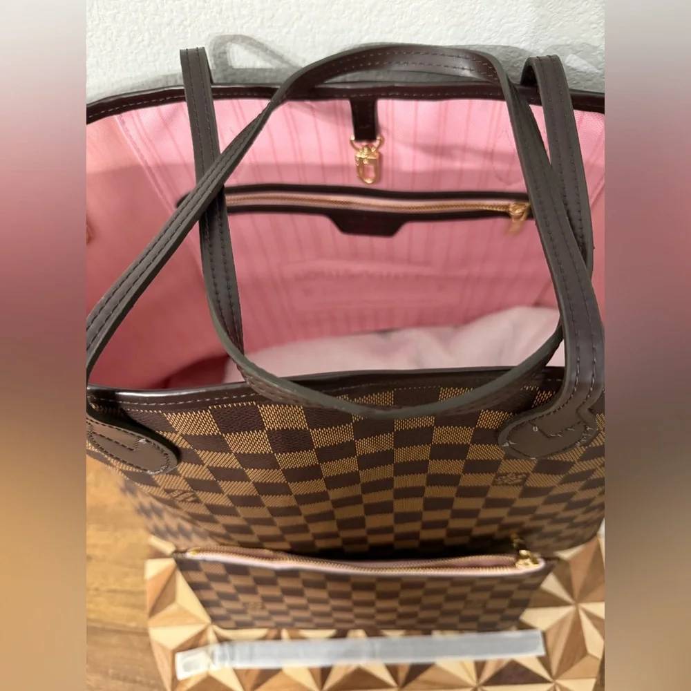 LV - Large Neverfull Brown Checkered Tote Bag - Picture 2 of 8